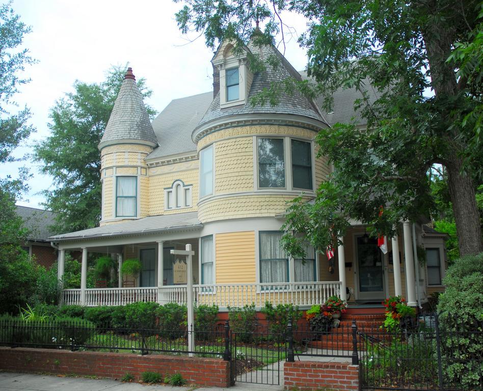 C.W. Worth House Bed And Breakfast Wilmington Room photo